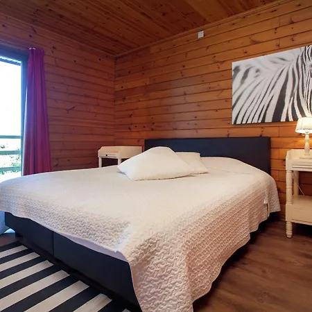 Holiday home Vintage With Private Garden In Rendeux *