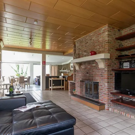 Vintage With Private Garden In Rendeux Magoster