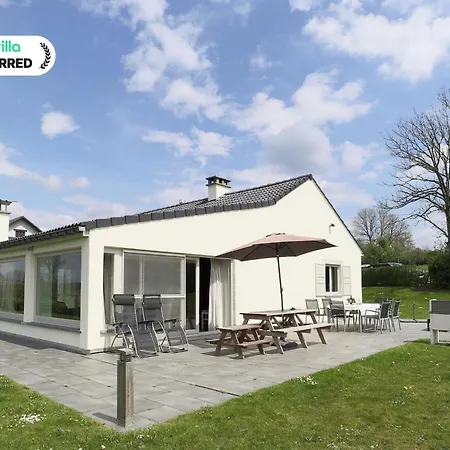 Vintage With Private Garden In Rendeux *